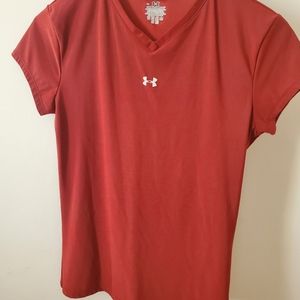 Under Armour t-shirt, size L.
